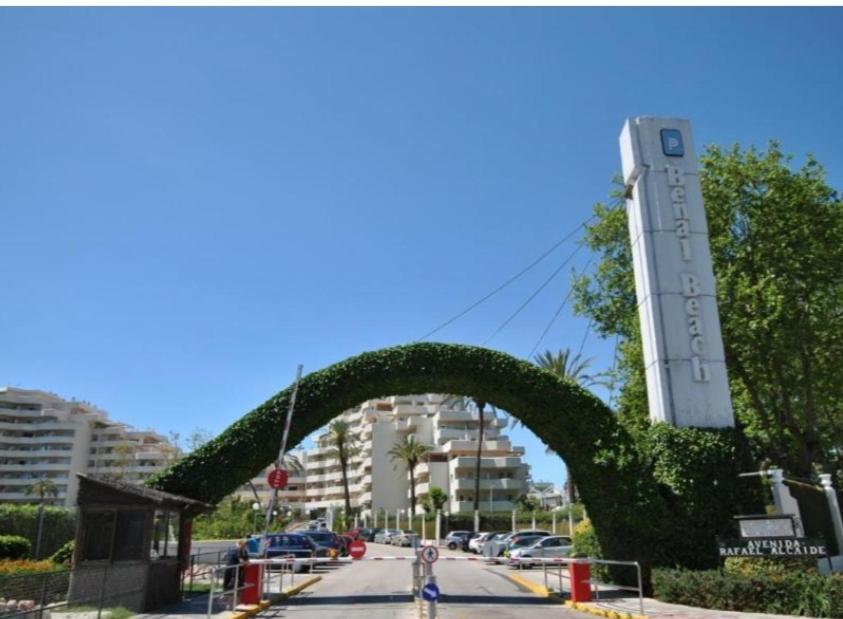 Precioso Apartamento Con Piscinas Y Vistas Al Mar. Benalmádena Exteriör bild