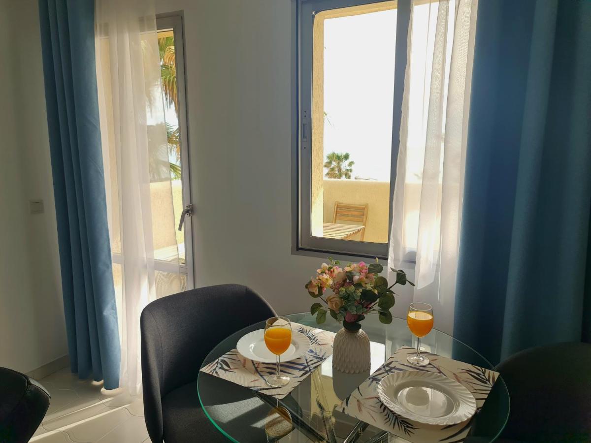 Precioso Apartamento Con Piscinas Y Vistas Al Mar. Benalmádena Exteriör bild