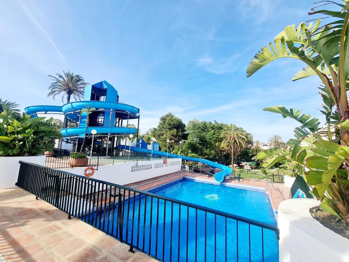 Precioso Apartamento Con Piscinas Y Vistas Al Mar. Benalmádena Exteriör bild