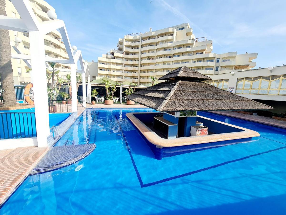 Precioso Apartamento Con Piscinas Y Vistas Al Mar. Benalmádena Exteriör bild